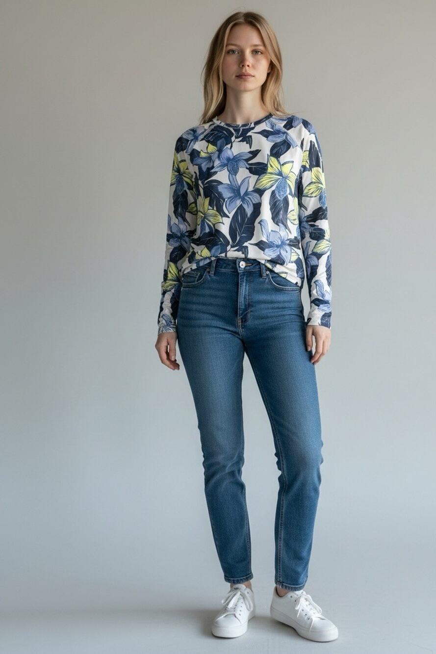 New Women's Reel Life UPF Performance Shirts Size Large Floral